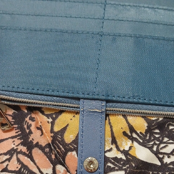 Elegant Blue Owl Print Women's Wallet - Picture 8 of 8